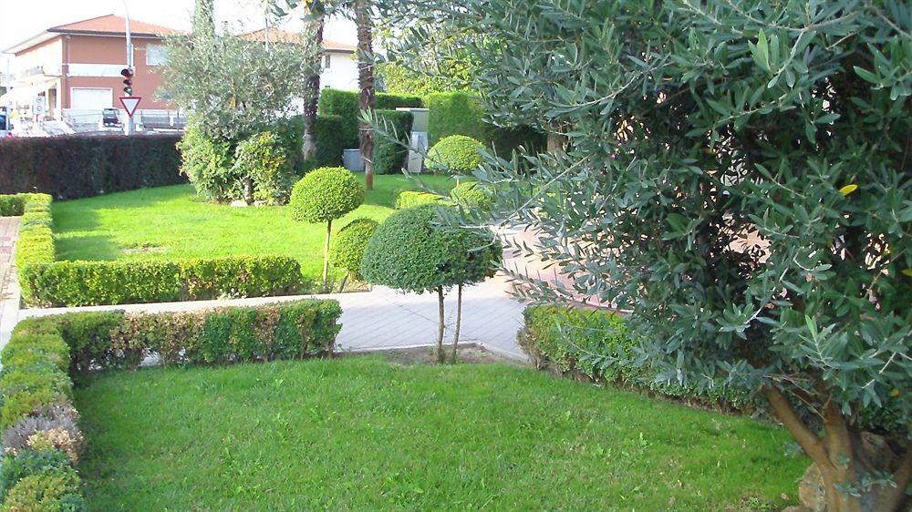 Hotel Da Vito Campagna Lupia Exterior foto