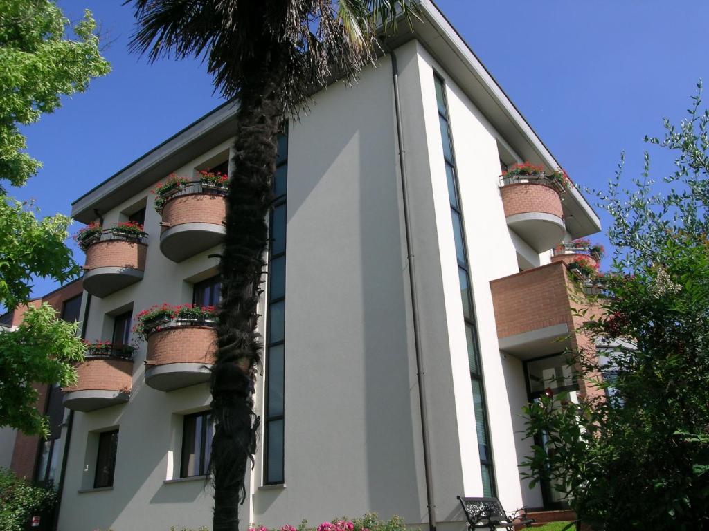 Hotel Da Vito Campagna Lupia Exterior foto